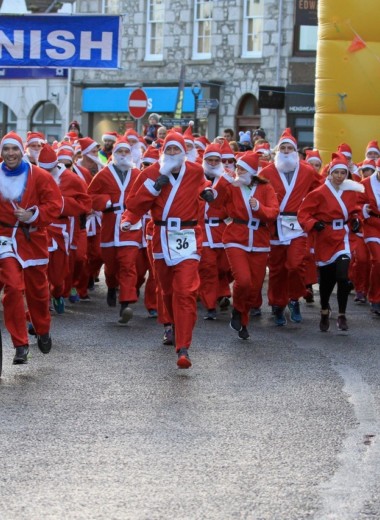 The Santa Runs